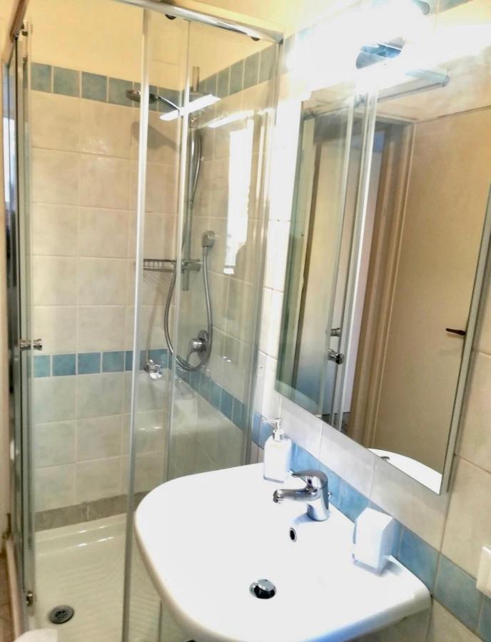 Roma Central Apartment San Giovanni Luaran gambar
